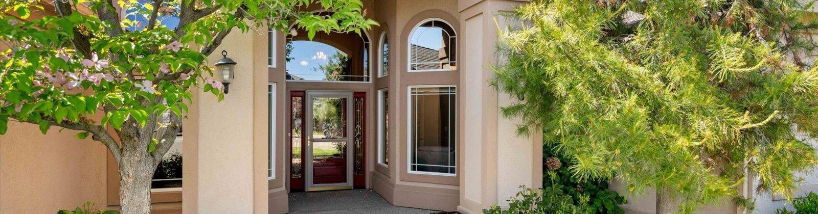 Johnson Street, Kennewick, Washington 99337, 3 Bedrooms Bedrooms, ,3 BathroomsBathrooms,For Sale,Johnson Street,283952
