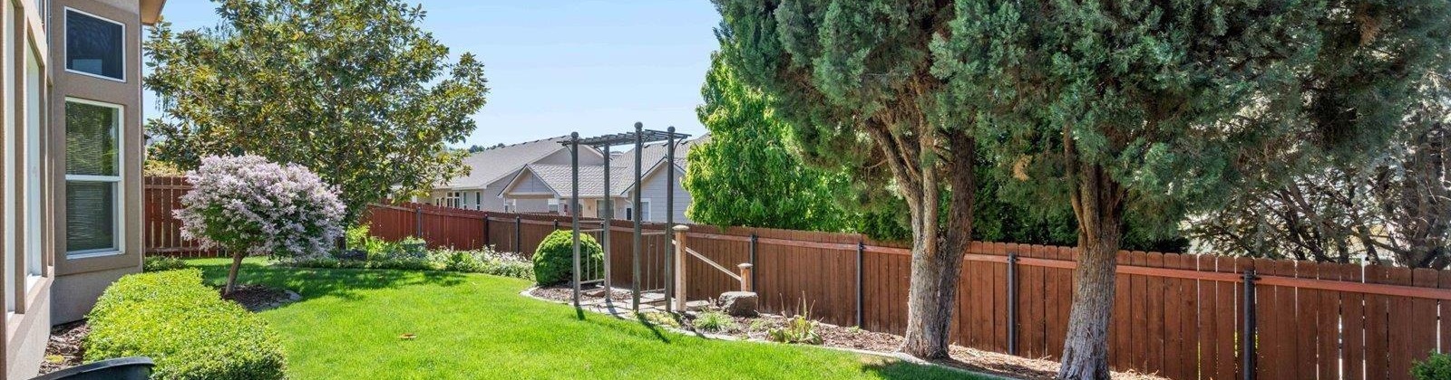 Johnson Street, Kennewick, Washington 99337, 3 Bedrooms Bedrooms, ,3 BathroomsBathrooms,For Sale,Johnson Street,283952