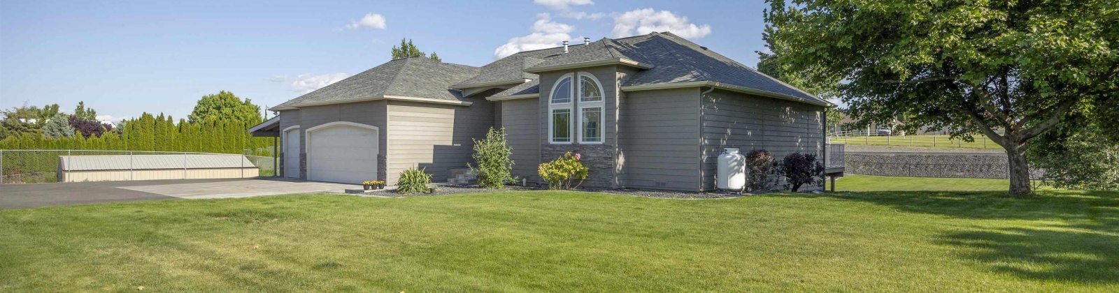 Sagebrush Rd, Kennewick, Washington 99338, 5 Bedrooms Bedrooms, ,3 BathroomsBathrooms,For Sale,Sagebrush Rd,284472