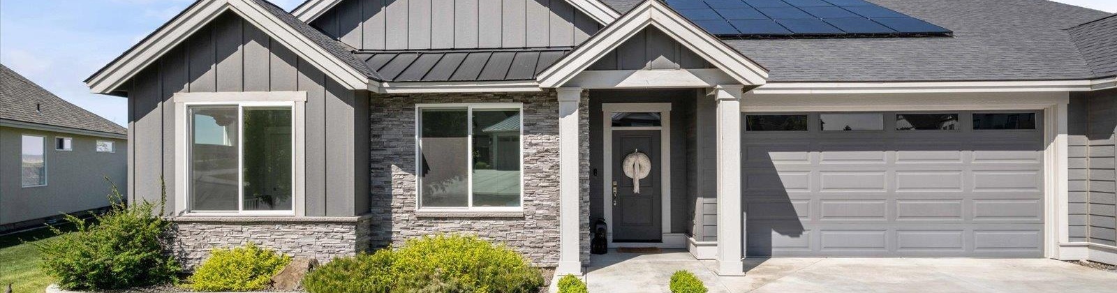 Legacy Lane, Richland, Washington 99352, 4 Bedrooms Bedrooms, ,3 BathroomsBathrooms,For Sale,Legacy Lane,283970