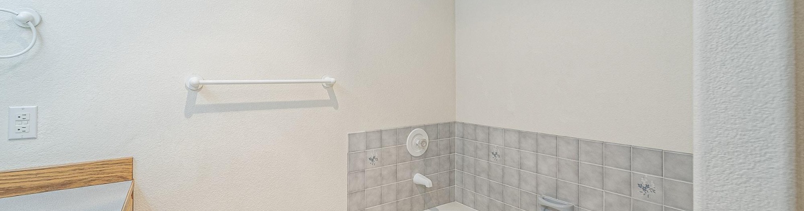 Yakima Ct, Yakima, Washington 98908-0000, 4 Bedrooms Bedrooms, ,3 BathroomsBathrooms,For Sale,Yakima Ct,284490