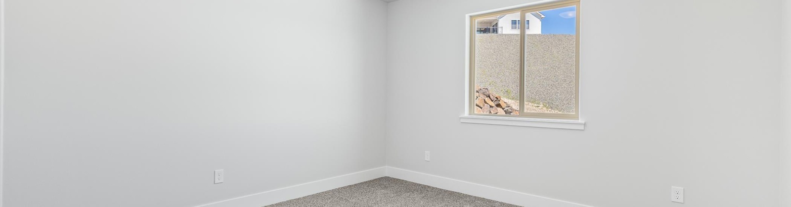 Osborne St, Kennewick, Washington 99338, 3 Bedrooms Bedrooms, ,2 BathroomsBathrooms,Site Built-owned Lot,For Sale,Osborne St,283980