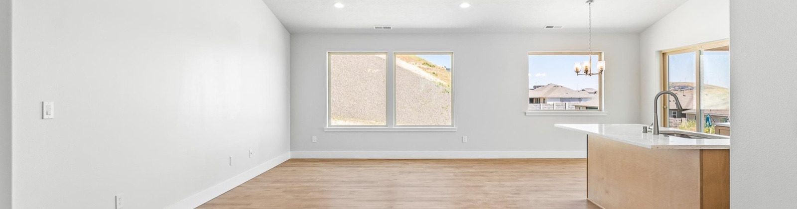 Osborne St, Kennewick, Washington 99338, 3 Bedrooms Bedrooms, ,2 BathroomsBathrooms,Site Built-owned Lot,For Sale,Osborne St,283980