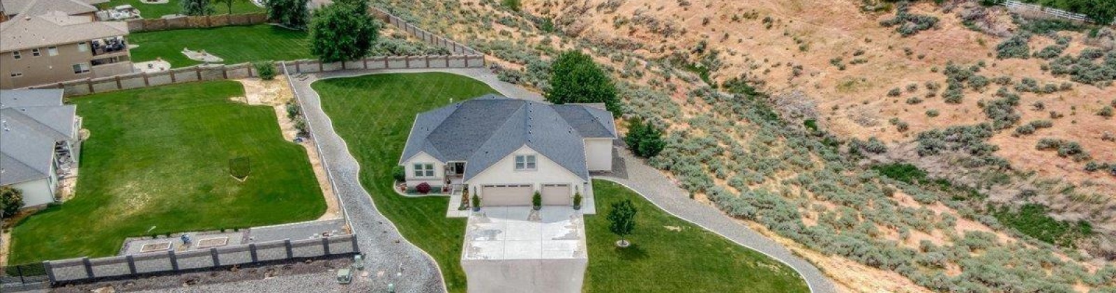 Summit View Dr, Kennewick, Washington 99338, 3 Bedrooms Bedrooms, ,2 BathroomsBathrooms,For Sale,Summit View Dr,284493