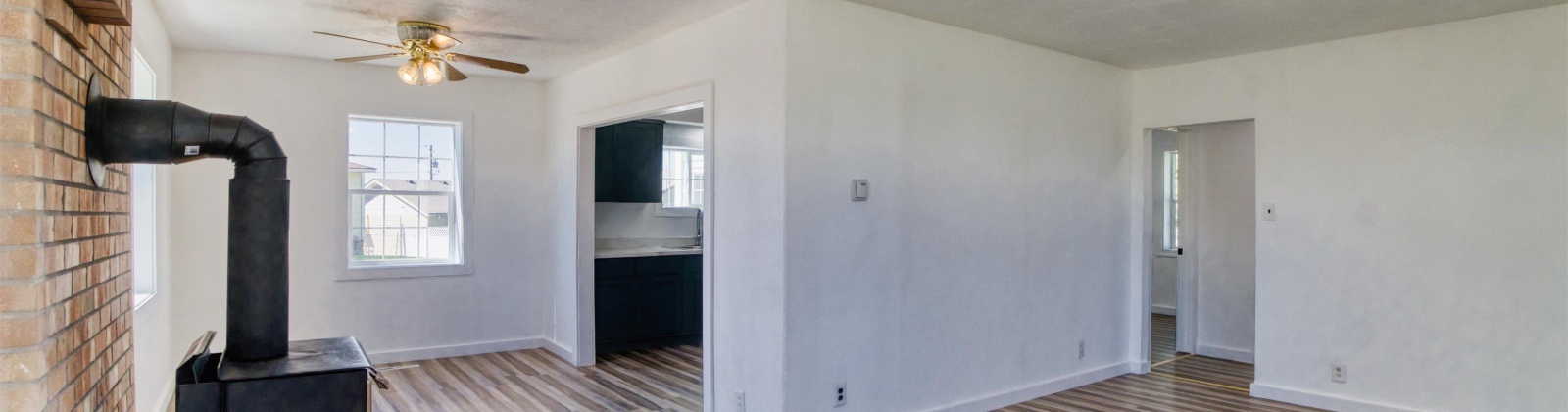 Grandview Ave, Sunnyside, Washington 98944, 4 Bedrooms Bedrooms, 0 ,1 BathroomBathrooms,Houses,For Sale,Grandview Ave,0,284500