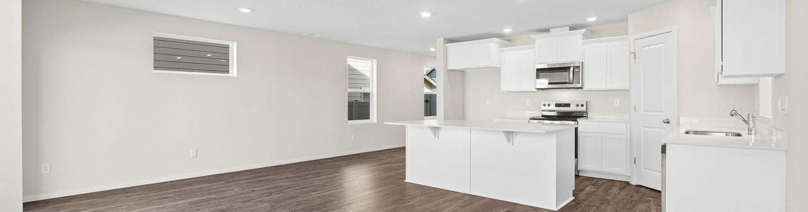 Zeelar Street, Kennewick, Washington 99336, 4 Bedrooms Bedrooms, ,3 BathroomsBathrooms,For Sale,Zeelar Street,283990