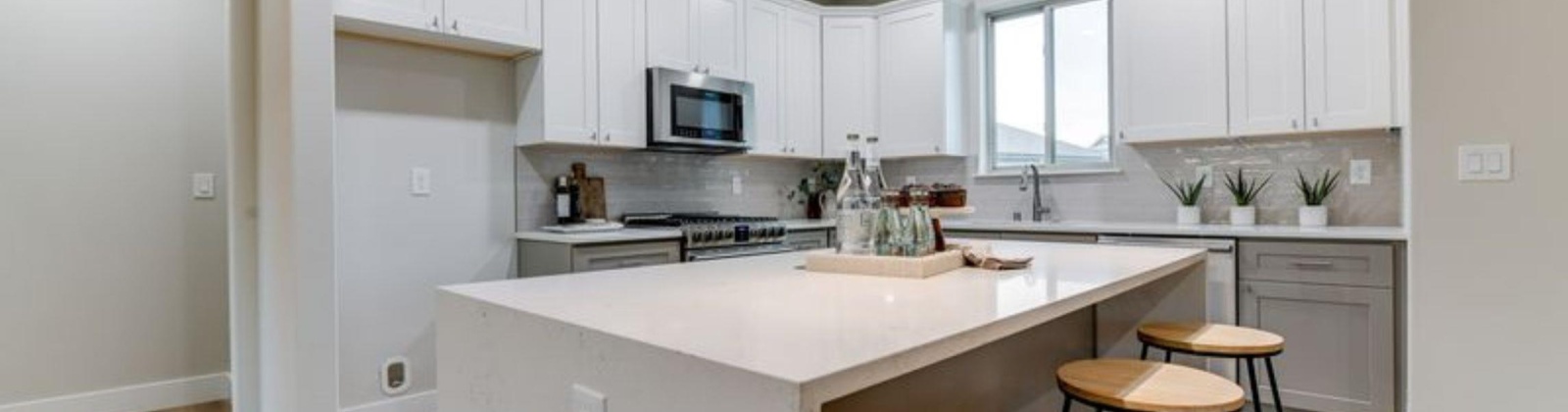 30th Pl, Kennewick, Washington 99338, 4 Bedrooms Bedrooms, 0 ,2 BathroomsBathrooms,Houses,For Sale,30th Pl,0,284514