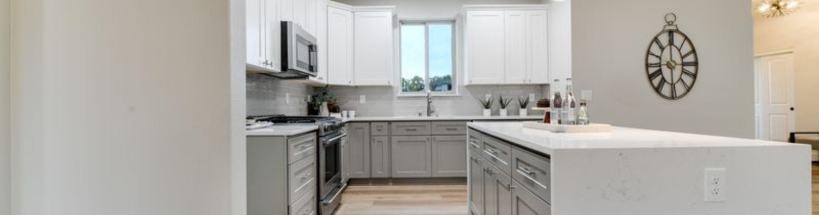 30th Pl, Kennewick, Washington 99338, 4 Bedrooms Bedrooms, 0 ,2 BathroomsBathrooms,Houses,For Sale,30th Pl,0,284514