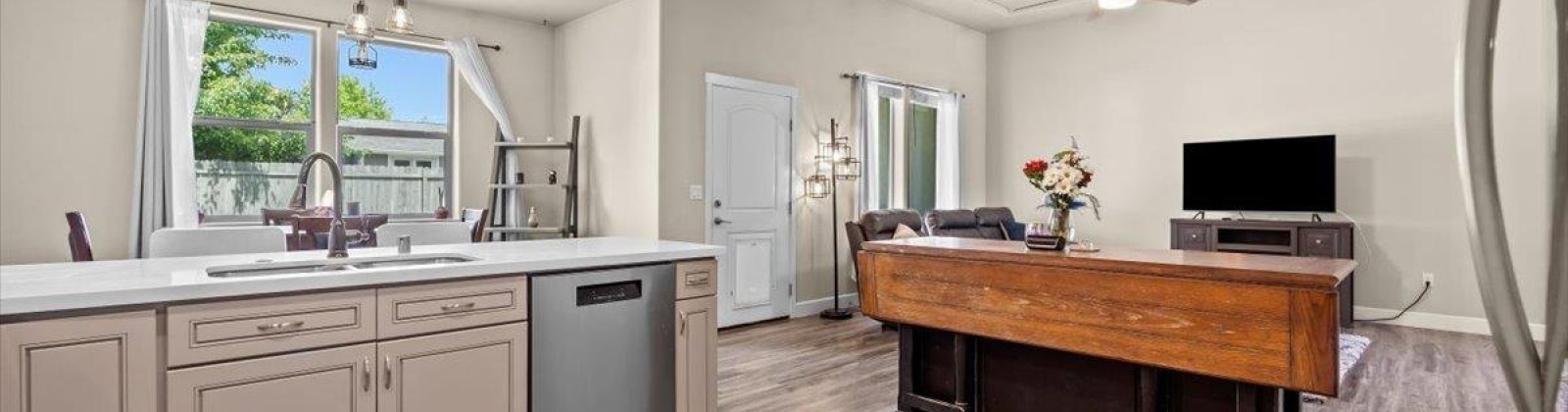 49th Ave, Kennewick, Washington 99337, 3 Bedrooms Bedrooms, ,2 BathroomsBathrooms,For Sale,49th Ave,284527
