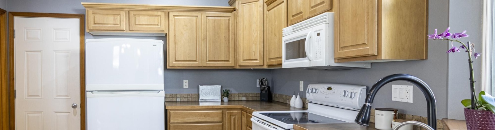 Keller St, Kennewick, Washington 99337, 3 Bedrooms Bedrooms, ,3 BathroomsBathrooms,For Sale,Keller St,284029