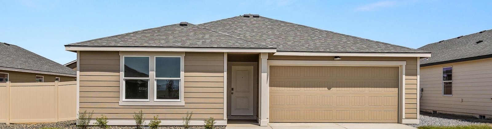 Dunsmuir, Pasco, Washington 99301, 3 Bedrooms Bedrooms, ,2 BathroomsBathrooms,For Sale,Dunsmuir,284533