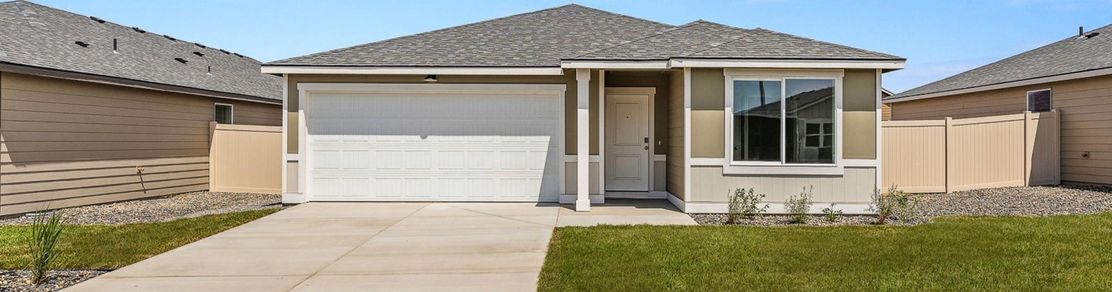 Dunsmuir, Pasco, Washington 99301, 3 Bedrooms Bedrooms, ,2 BathroomsBathrooms,For Sale,Dunsmuir,284531