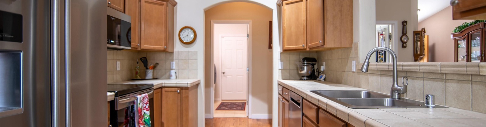 15th Ave, Kennewick, Washington 99338, 3 Bedrooms Bedrooms, ,2 BathroomsBathrooms,For Sale,15th Ave,284041