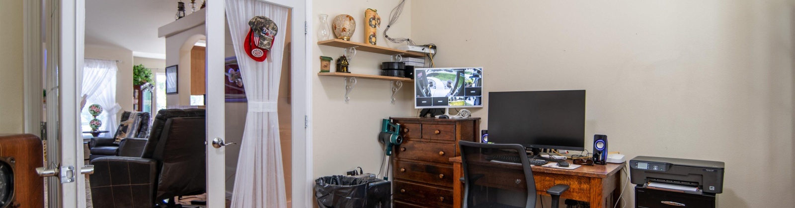 15th Ave, Kennewick, Washington 99338, 3 Bedrooms Bedrooms, ,2 BathroomsBathrooms,For Sale,15th Ave,284041