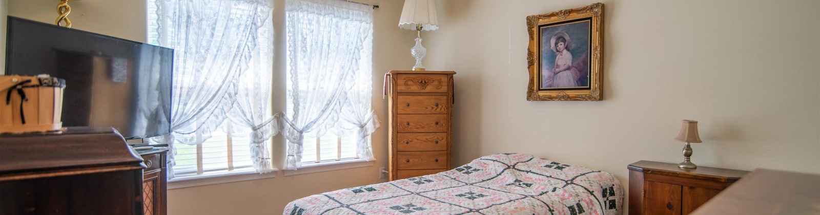 15th Ave, Kennewick, Washington 99338, 3 Bedrooms Bedrooms, ,2 BathroomsBathrooms,For Sale,15th Ave,284041