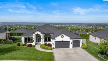 Meadow Hills Dr, Richland, Washington 99352, 6 Bedrooms Bedrooms, ,5 BathroomsBathrooms,For Sale,Meadow Hills Dr,284042
