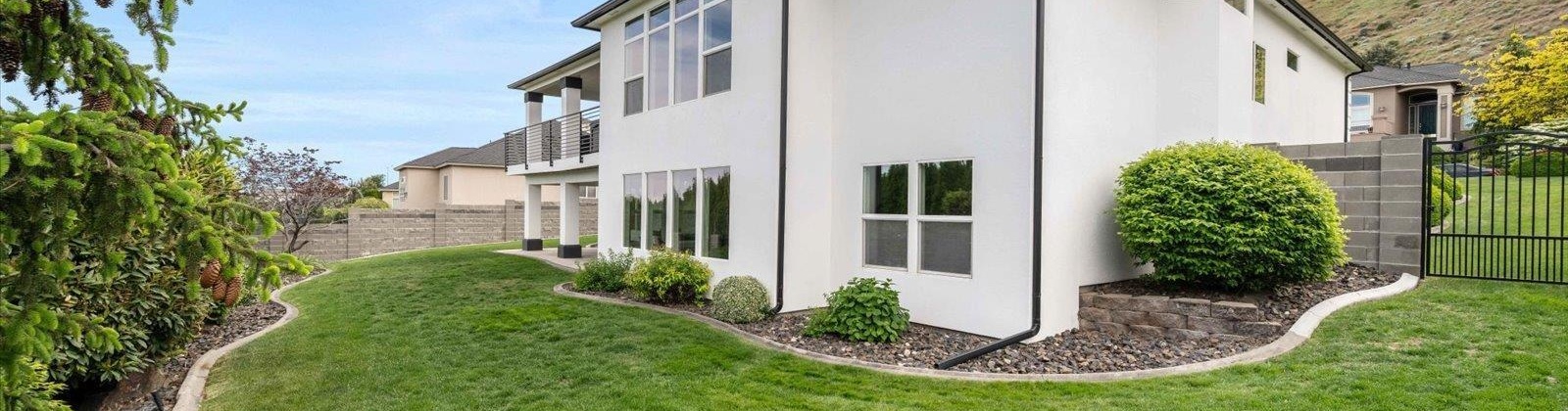 Meadow Hills Dr, Richland, Washington 99352, 6 Bedrooms Bedrooms, ,5 BathroomsBathrooms,For Sale,Meadow Hills Dr,284042