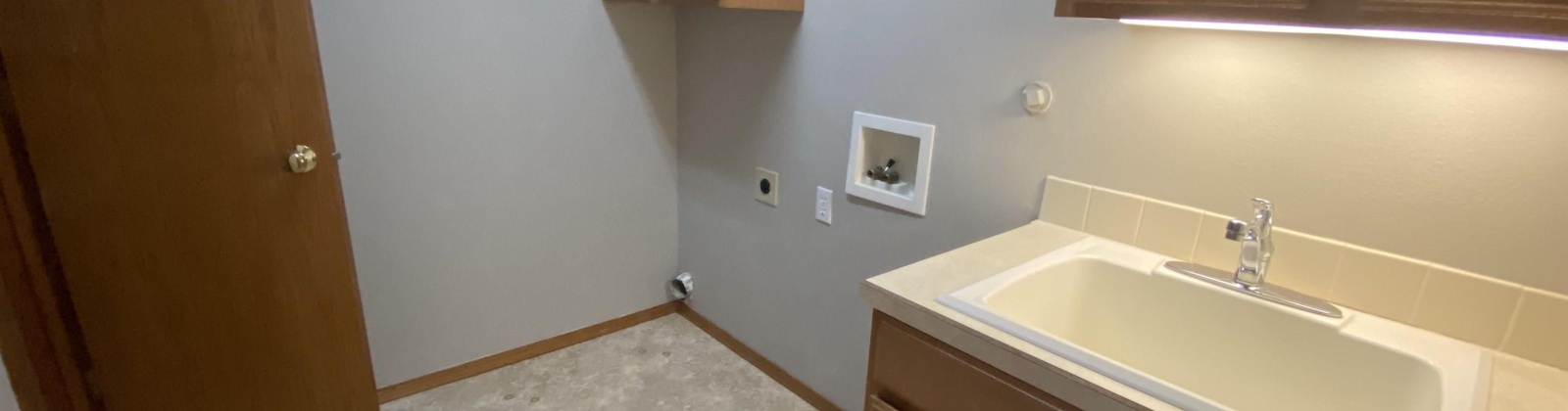 Maidstone St., Richland, Washington 99354-2192, 3 Bedrooms Bedrooms, ,4 BathroomsBathrooms,For Sale,Maidstone St.,284048