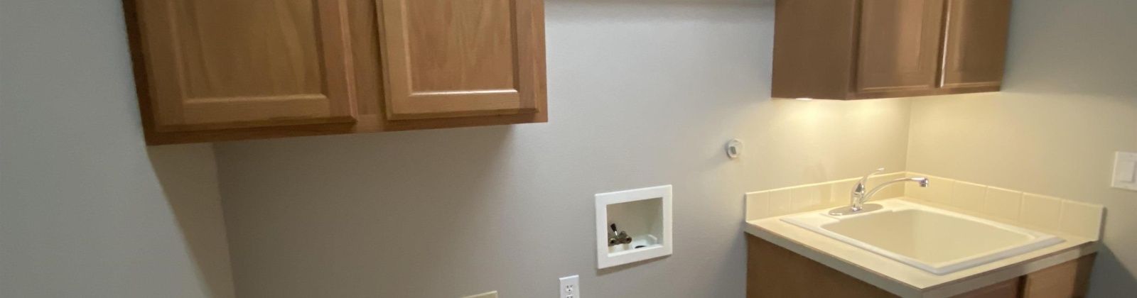 Maidstone St., Richland, Washington 99354-2192, 3 Bedrooms Bedrooms, ,4 BathroomsBathrooms,For Sale,Maidstone St.,284048