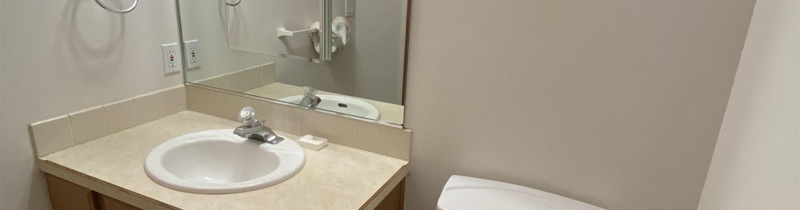 Maidstone St., Richland, Washington 99354-2192, 3 Bedrooms Bedrooms, ,4 BathroomsBathrooms,For Sale,Maidstone St.,284048