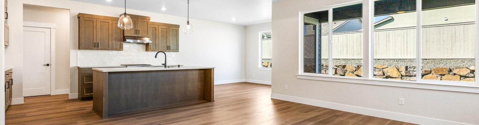 Centerline Ave, Richland, Washington 99354, 4 Bedrooms Bedrooms, 0 ,2 BathroomsBathrooms,Houses,For Sale,Centerline Ave,0,284054