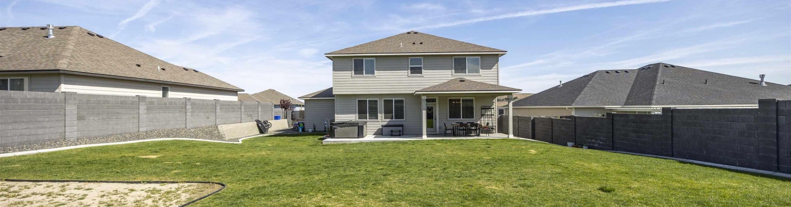 35th Ave, Kennewick, Washington 99338, 5 Bedrooms Bedrooms, ,3 BathroomsBathrooms,Site Built-owned Lot,For Sale,35th Ave,284060
