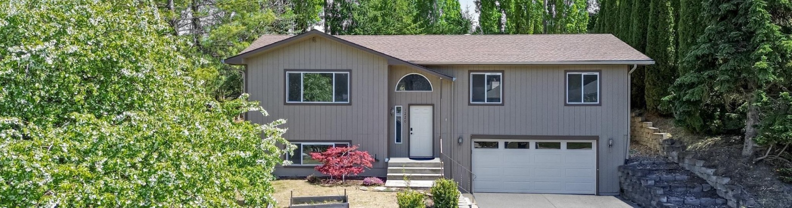Wadleigh, Pullman, Washington 99163, 4 Bedrooms Bedrooms, ,3 BathroomsBathrooms,For Sale,Wadleigh,284063