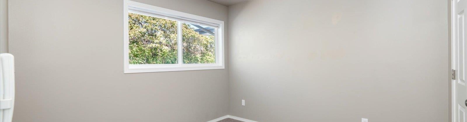 Waverly Place, Kennewick, Washington 99336, 2 Bedrooms Bedrooms, ,1 BathroomBathrooms,Co-op,For Sale,Waverly Place,284092