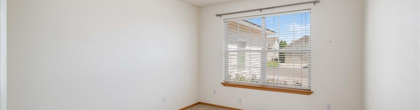 Foxglove Ave, Richland, Washington 99352, 3 Bedrooms Bedrooms, ,2 BathroomsBathrooms,For Sale,Foxglove Ave,284116