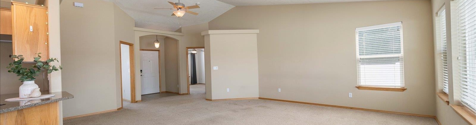 Foxglove Ave, Richland, Washington 99352, 3 Bedrooms Bedrooms, ,2 BathroomsBathrooms,For Sale,Foxglove Ave,284116