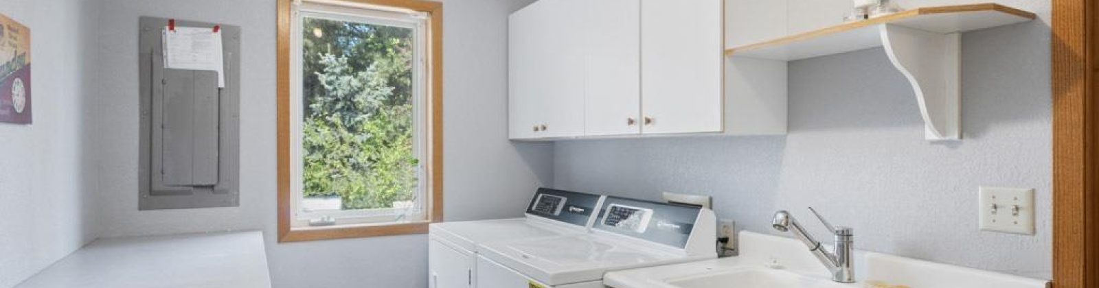 Greenhill, Pullman, Washington 99163, 5 Bedrooms Bedrooms, ,6 BathroomsBathrooms,Site Built-owned Lot,For Sale,Greenhill,284126