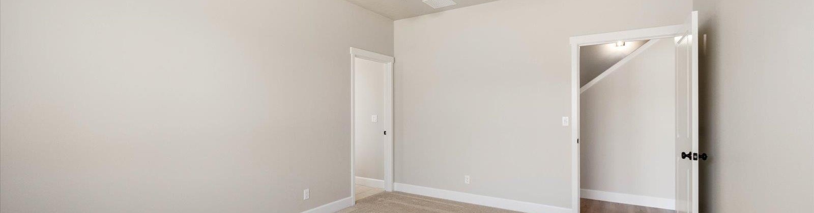 28th Place, Kennewick, Washington 99338, 4 Bedrooms Bedrooms, ,3 BathroomsBathrooms,For Sale,28th Place,284128