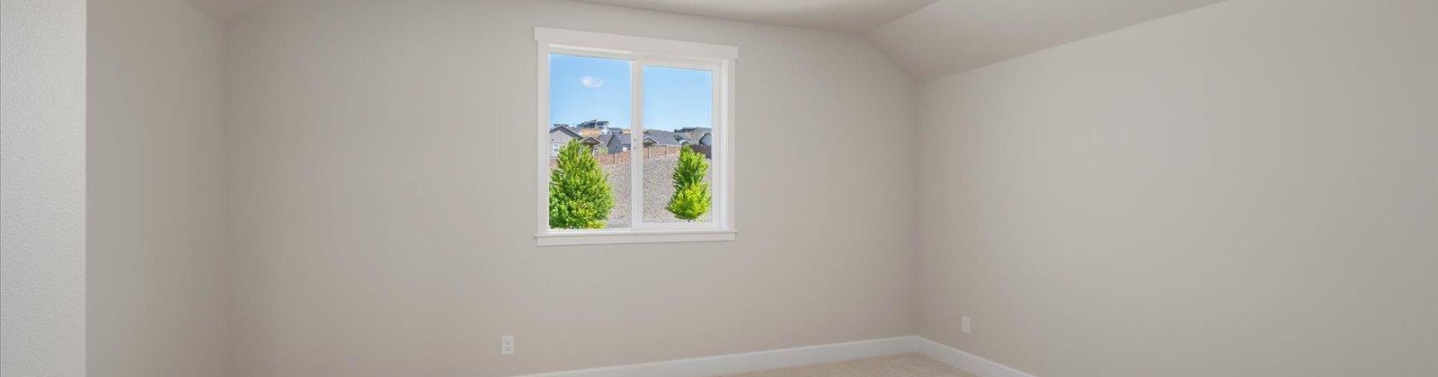 28th Place, Kennewick, Washington 99338, 4 Bedrooms Bedrooms, ,3 BathroomsBathrooms,For Sale,28th Place,284128