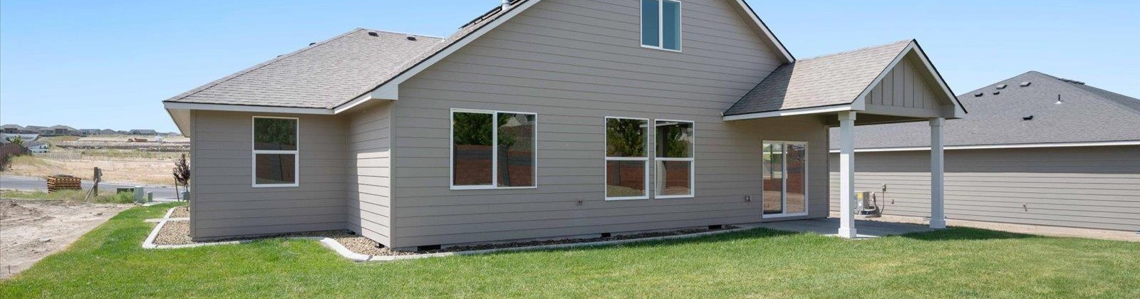 28th Place, Kennewick, Washington 99338, 4 Bedrooms Bedrooms, ,3 BathroomsBathrooms,For Sale,28th Place,284128
