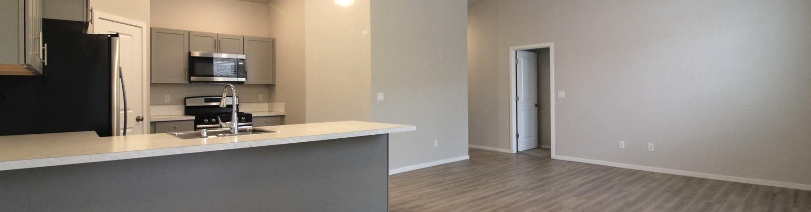 Remington Drive, Pasco, Washington 99301, 3 Bedrooms Bedrooms, ,2 BathroomsBathrooms,Town House,For Rent,Remington Drive,284151