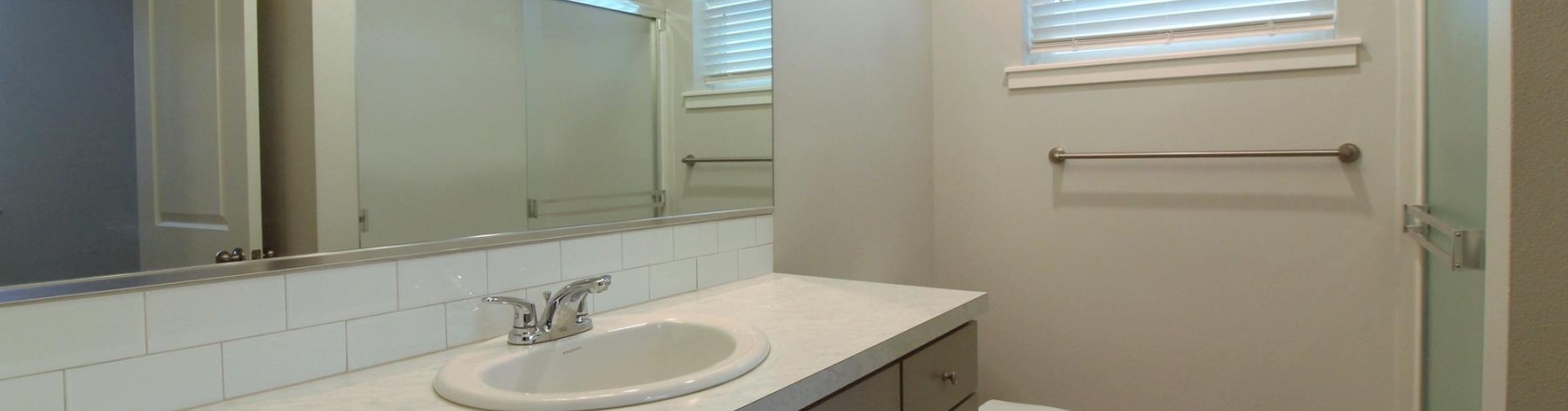 Remington Drive, Pasco, Washington 99301, 3 Bedrooms Bedrooms, ,2 BathroomsBathrooms,Town House,For Rent,Remington Drive,284151