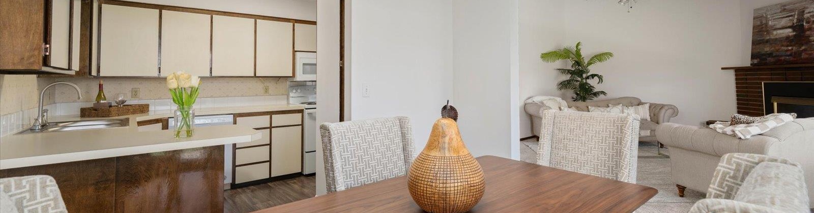 Mahan Ave, Richland, Washington 99354, 4 Bedrooms Bedrooms, ,2 BathroomsBathrooms,Condo,For Sale,Mahan Ave,284157