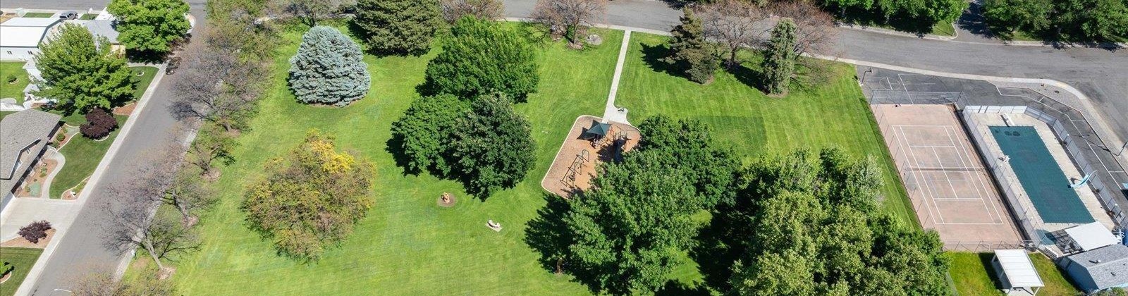 Mahan Ave, Richland, Washington 99354, 4 Bedrooms Bedrooms, ,2 BathroomsBathrooms,Condo,For Sale,Mahan Ave,284157