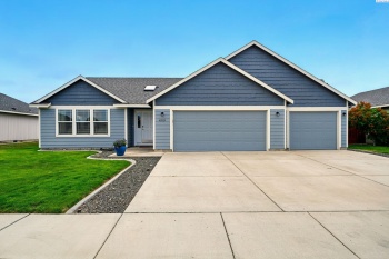 Montgomery Lane, Pasco, Washington 99301, 4 Bedrooms Bedrooms, ,2 BathroomsBathrooms,For Sale,Montgomery Lane,284194