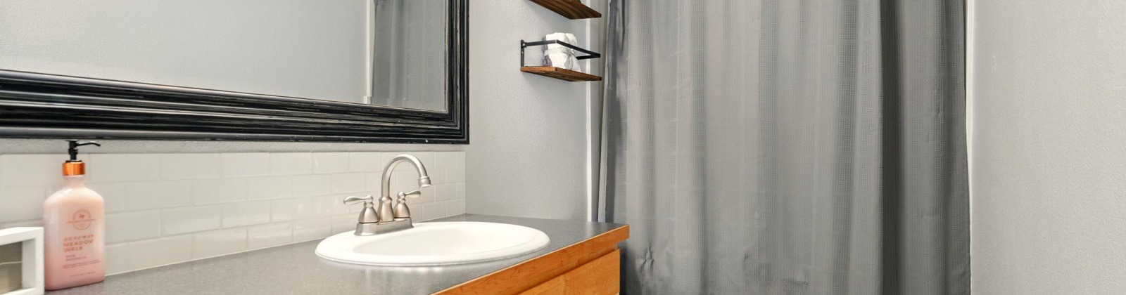 Montgomery Lane, Pasco, Washington 99301, 4 Bedrooms Bedrooms, ,2 BathroomsBathrooms,For Sale,Montgomery Lane,284194