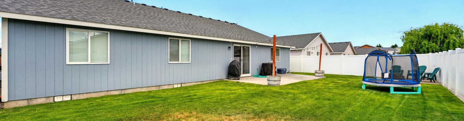 Montgomery Lane, Pasco, Washington 99301, 4 Bedrooms Bedrooms, ,2 BathroomsBathrooms,For Sale,Montgomery Lane,284194
