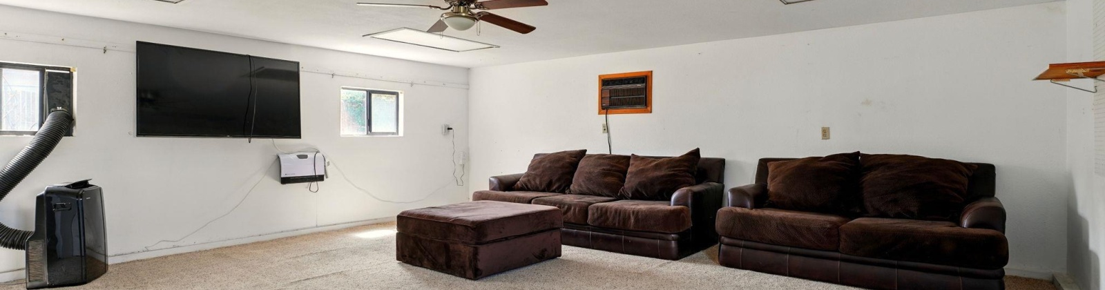 Conway St, Kennewick, Washington 99336, 3 Bedrooms Bedrooms, ,2 BathroomsBathrooms,For Sale,Conway St,284198