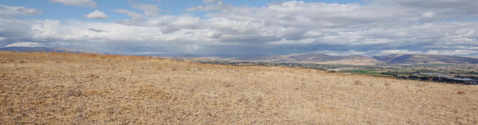Lookout Pt/Naches River, Selah, Washington 98942, ,Residential,For Sale,Lookout Pt/Naches River,283996