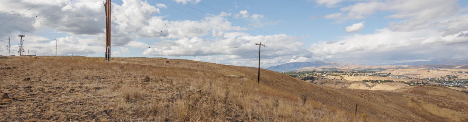 Lookout Pt/Naches River, Selah, Washington 98942, ,Residential,For Sale,Lookout Pt/Naches River,283996