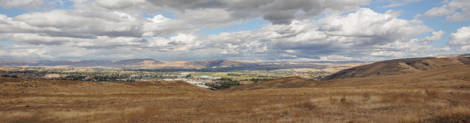 Lookout Pt/Naches River, Selah, Washington 98942, ,Residential,For Sale,Lookout Pt/Naches River,283996