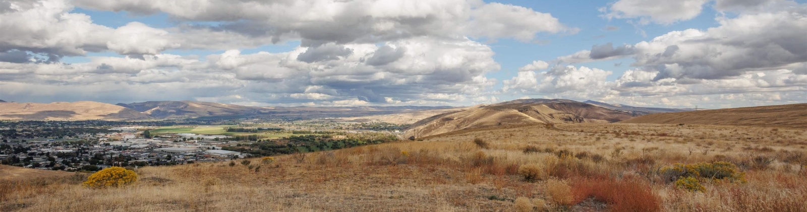 Lookout Pt/Naches River, Selah, Washington 98942, ,Residential,For Sale,Lookout Pt/Naches River,283996