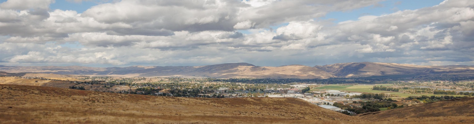 Lookout Pt/Naches River, Selah, Washington 98942, ,Residential,For Sale,Lookout Pt/Naches River,283996