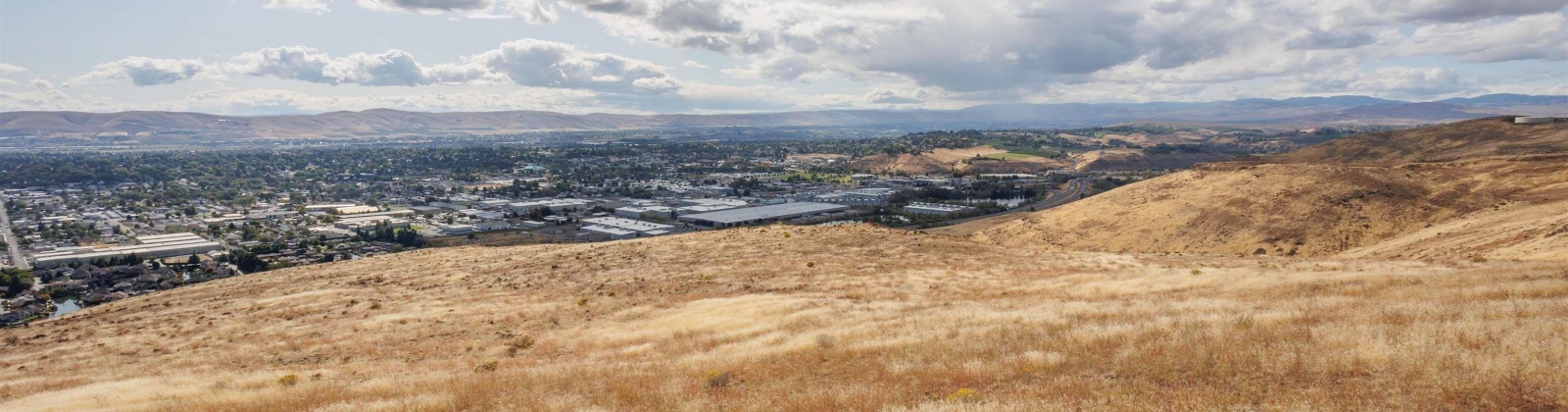Lookout Pt/Naches River, Selah, Washington 98942, ,Residential,For Sale,Lookout Pt/Naches River,283996