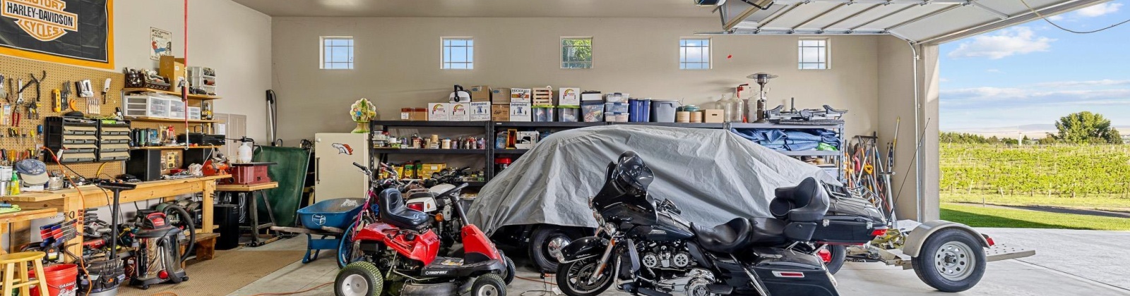 Bermuda Rd, Kennewick, Washington 99338, 3 Bedrooms Bedrooms, 0 ,4 BathroomsBathrooms,Houses,For Sale,Bermuda Rd,0,284211