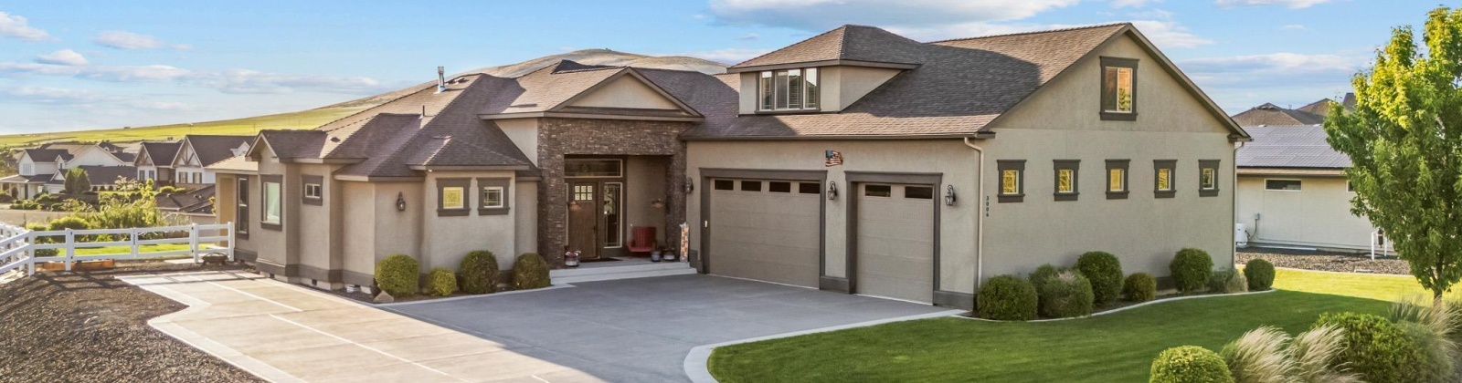 Bermuda Rd, Kennewick, Washington 99338, 3 Bedrooms Bedrooms, 0 ,4 BathroomsBathrooms,Houses,For Sale,Bermuda Rd,0,284211